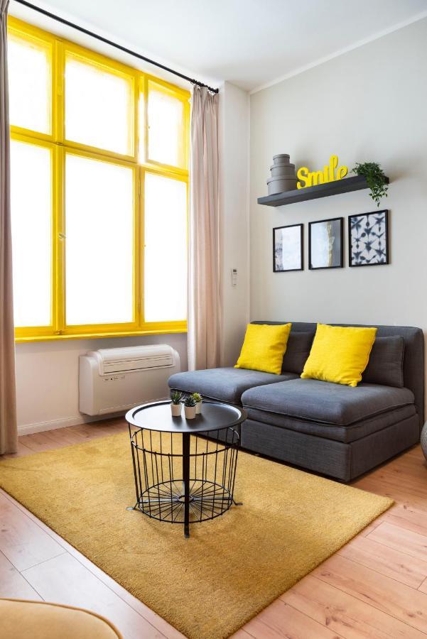 J.hr Ku'damm Style +a/c +rain-shower +u-station Appartamento *